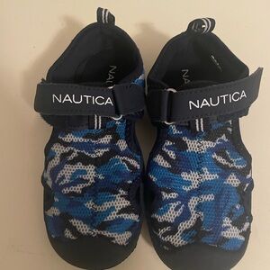 Náutica Boys Water Outdoor Hiking Shoes Blue Camo Size 9
